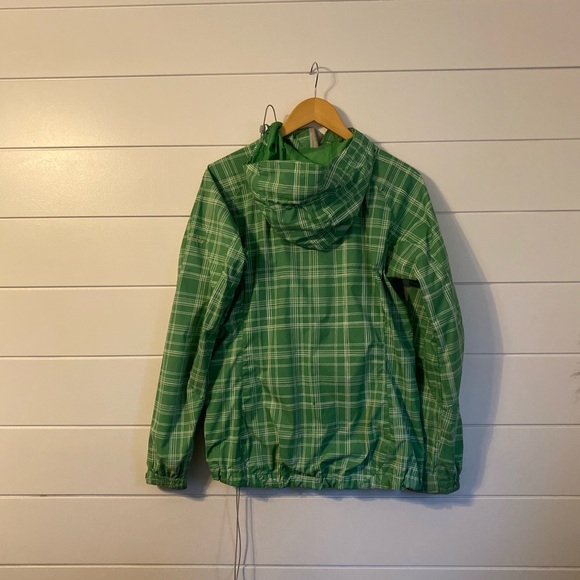 Columbia Windbreaker. - Picture 3 of 3